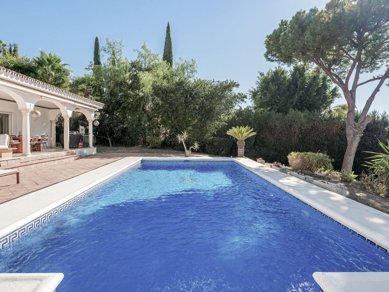 Apartment for Sale  in Estepona, Malaga 32