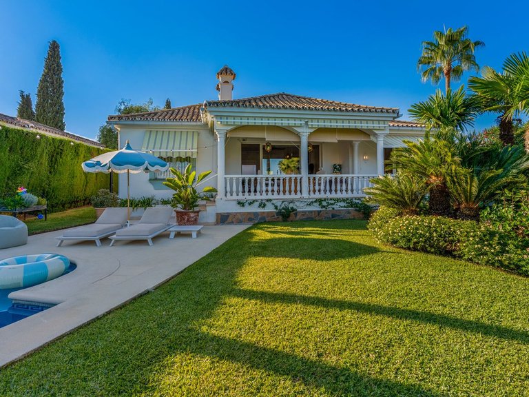 Apartment for Sale  in Estepona, Malaga 23