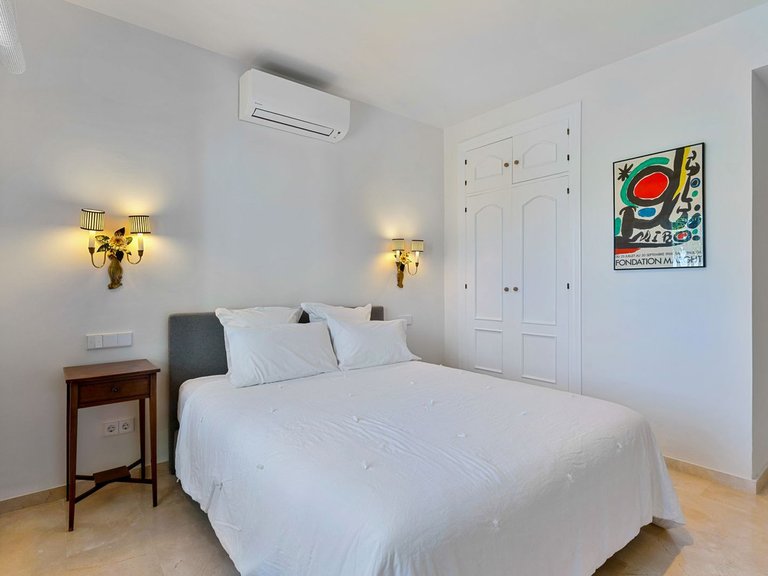Apartment for Sale  in Estepona, Malaga 17