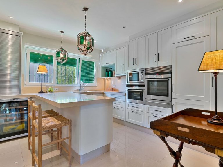 Apartment for Sale  in Estepona, Malaga 8
