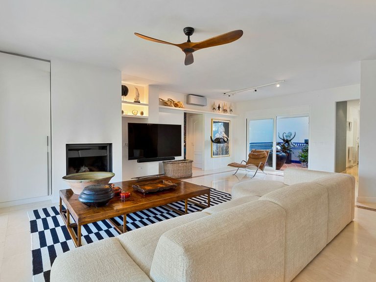 Apartment for Sale  in Estepona, Malaga 7