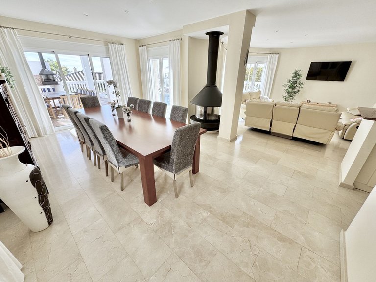 Apartment for Sale  in Mijas Costa, Malaga 9