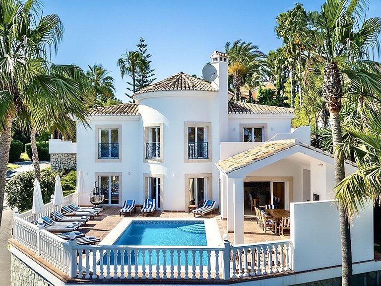 Apartment for Sale  in Mijas Costa, Malaga 1