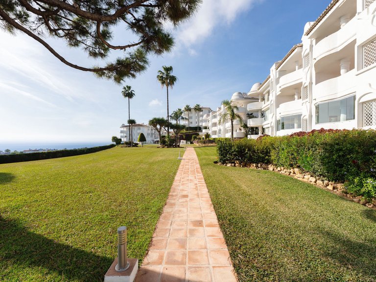 Apartment for Sale  in Mijas Costa, Malaga 21