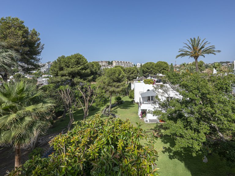 Apartment for Sale  in Marbella, Malaga 43