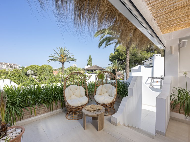 Apartment for Sale  in Marbella, Malaga 42