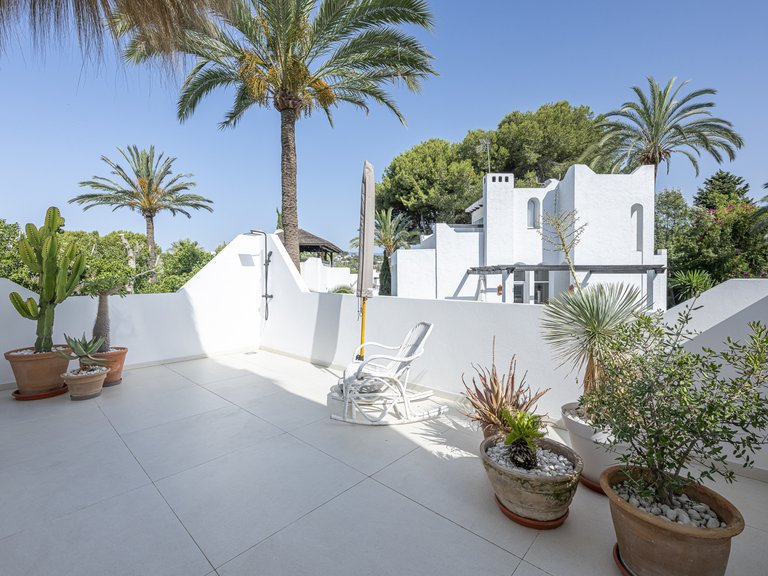 Apartment for Sale  in Marbella, Malaga 52