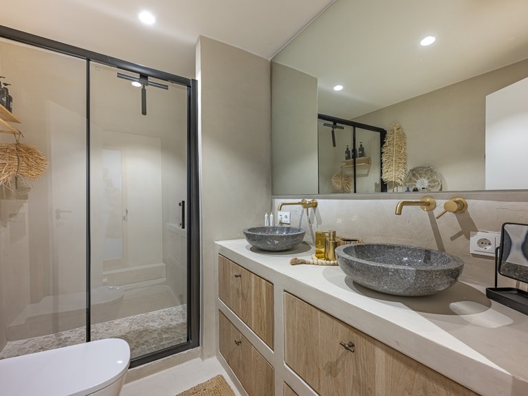 Apartment for Sale  in Marbella, Malaga 24