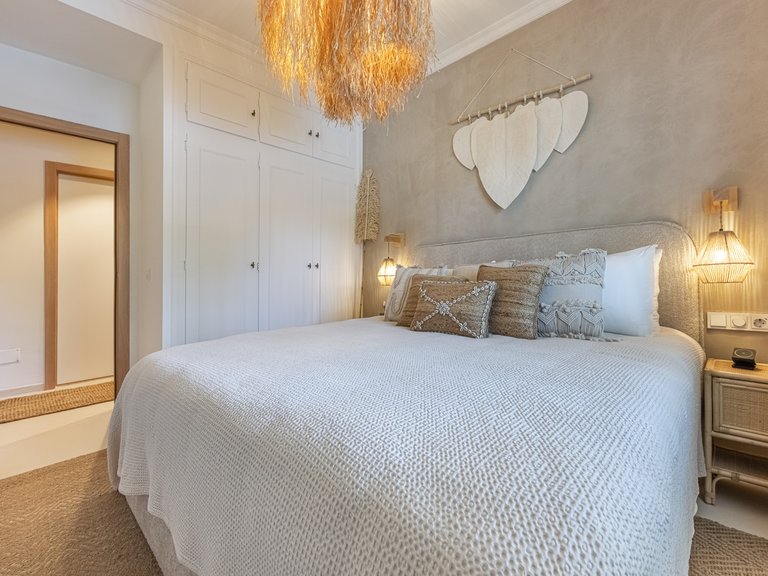 Apartment for Sale  in Marbella, Malaga 32