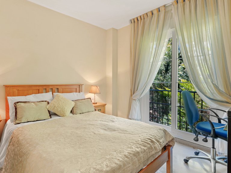 Apartment for Sale  in Marbella, Malaga 17