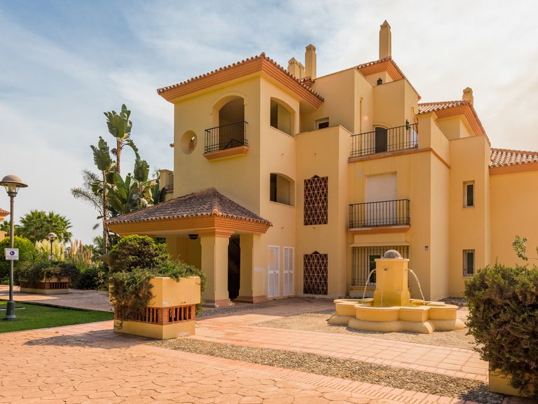 Apartment for Sale  in Marbella, Malaga 23