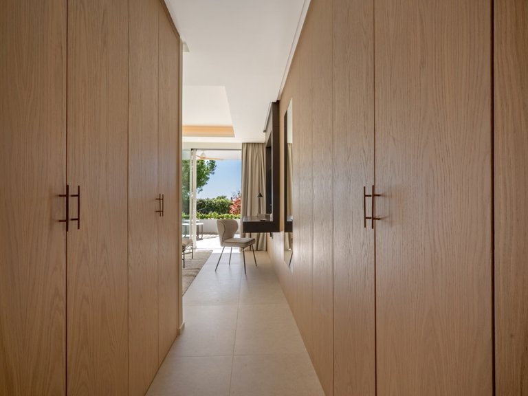 Apartment for Sale  in Marbella, Malaga 20