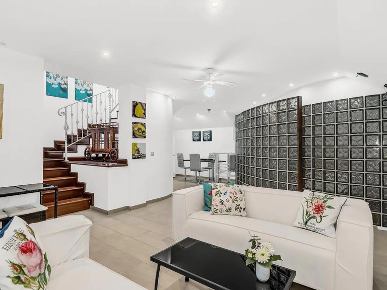 Apartment for Sale  in Marbella, Malaga 23