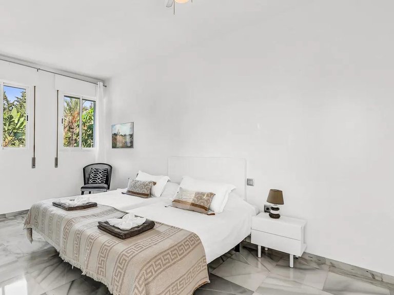 Apartment for Sale  in Marbella, Malaga 20