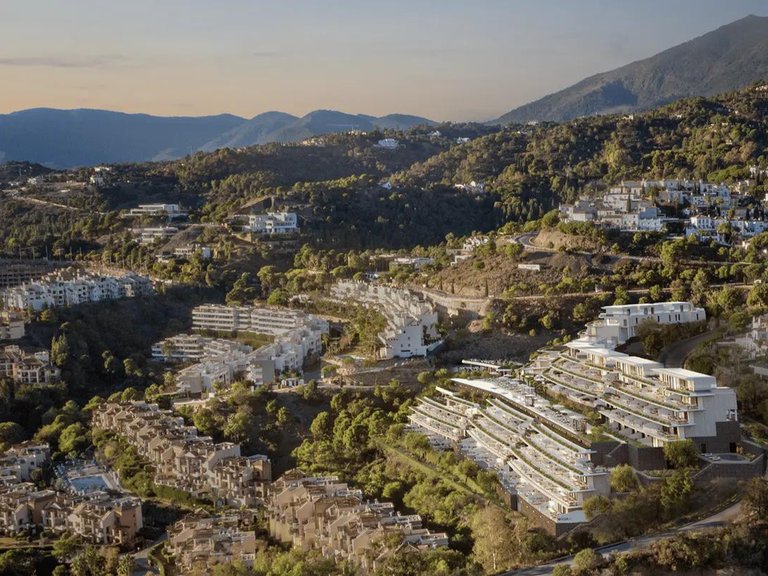 Apartment for Sale  in Benahavis, Malaga 17