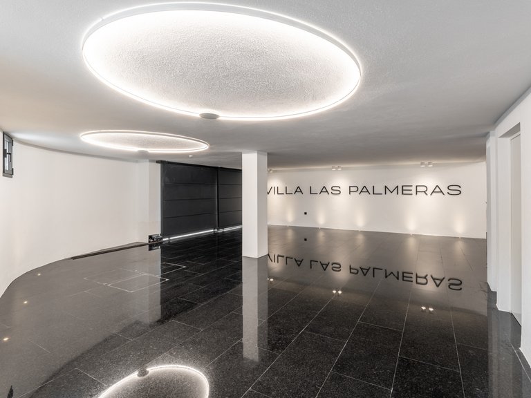 Apartment for Sale  in Marbella, Malaga 35