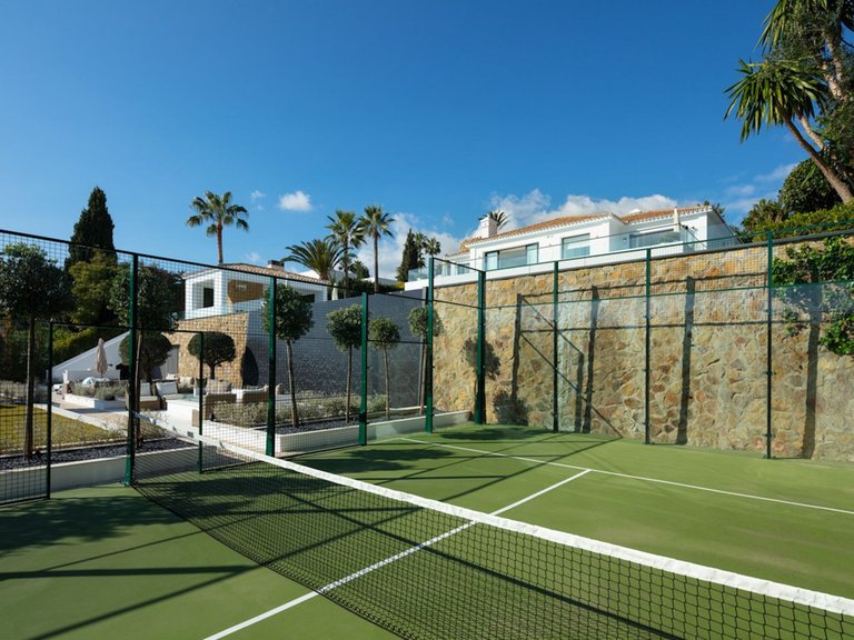 Apartment for Sale  in Marbella, Malaga 6