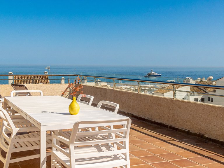 Apartment for Sale  in Marbella, Malaga 2