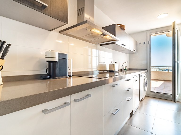 Apartment for Sale  in Marbella, Malaga 14