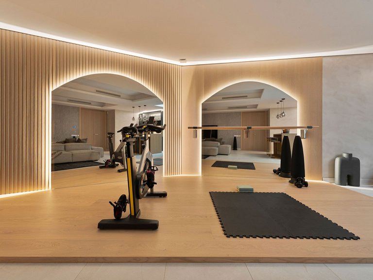 Apartment for Sale  in Marbella, Malaga 24