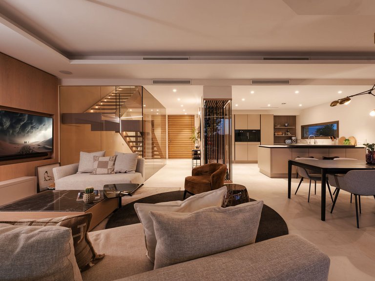 Apartment for Sale  in Marbella, Malaga 19