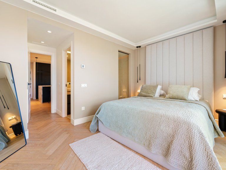 Apartment for Sale  in Marbella, Malaga 26