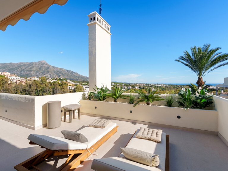 Apartment for Sale  in Marbella, Malaga 11