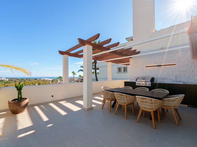 Apartment for Sale  in Marbella, Malaga 7
