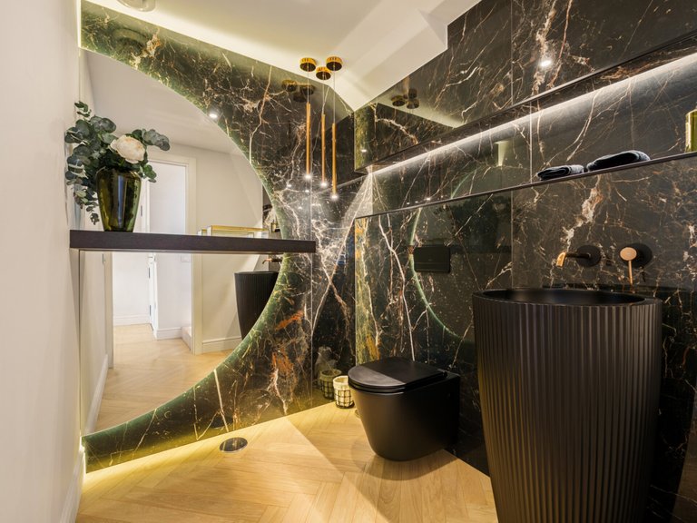 Apartment for Sale  in Marbella, Malaga 20