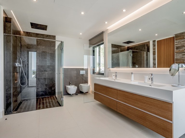 Apartment for Sale  in Marbella, Malaga 26