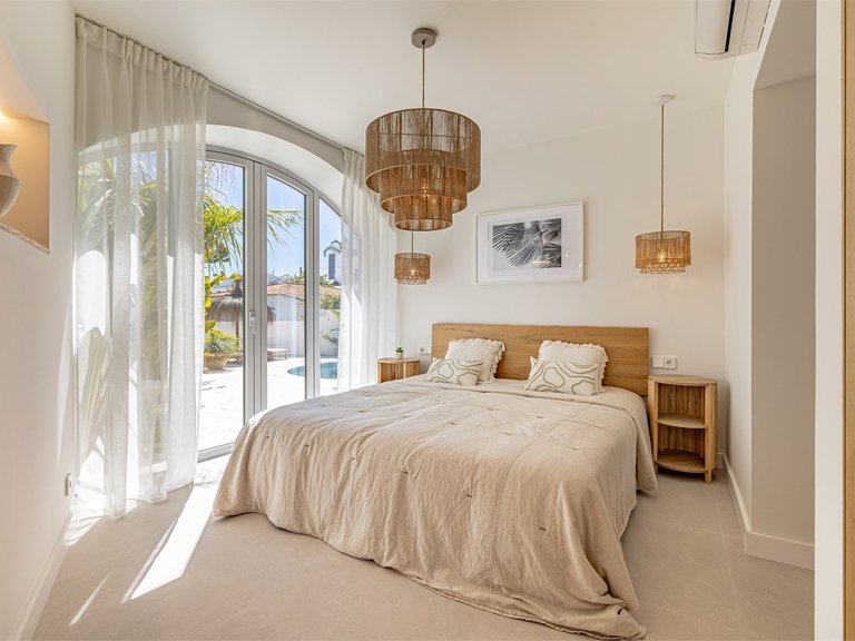 Apartment for Sale  in Marbella, Malaga 14