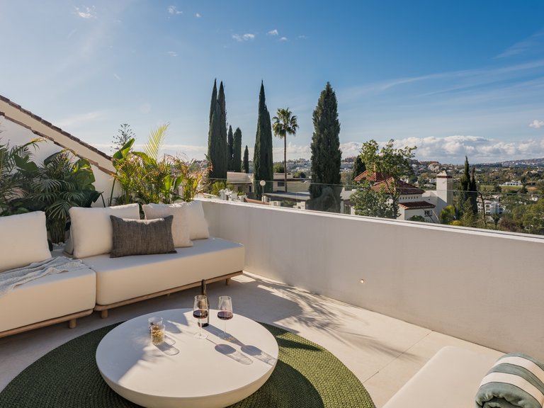 Apartment for Sale  in Marbella, Malaga 1