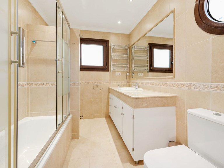 Apartment for Sale  in Estepona, Malaga 14