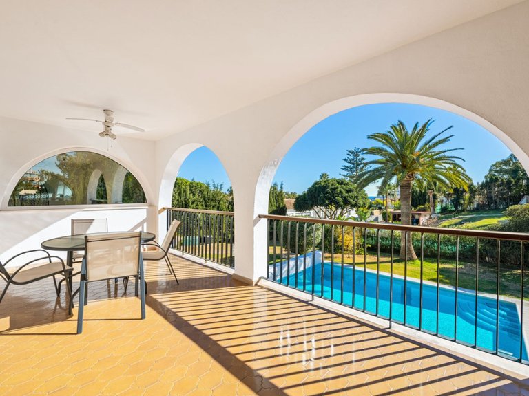 Apartment for Sale  in Estepona, Malaga 3