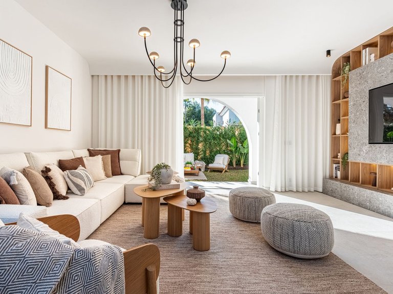 Apartment for Sale  in Marbella, Malaga 8