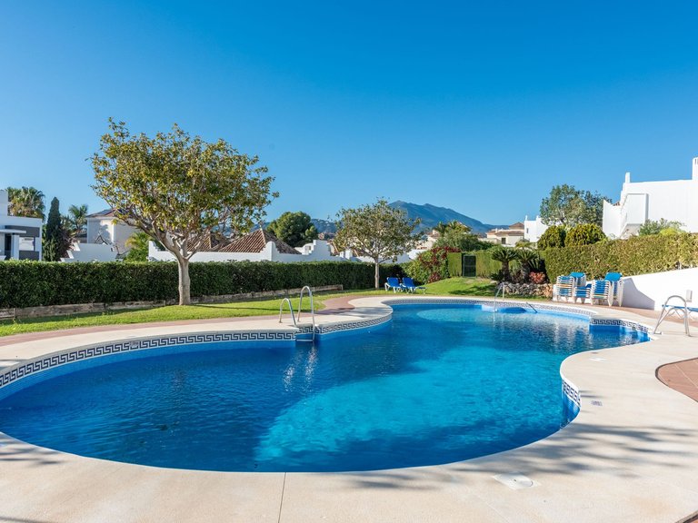 Apartment for Sale  in Marbella, Malaga 34