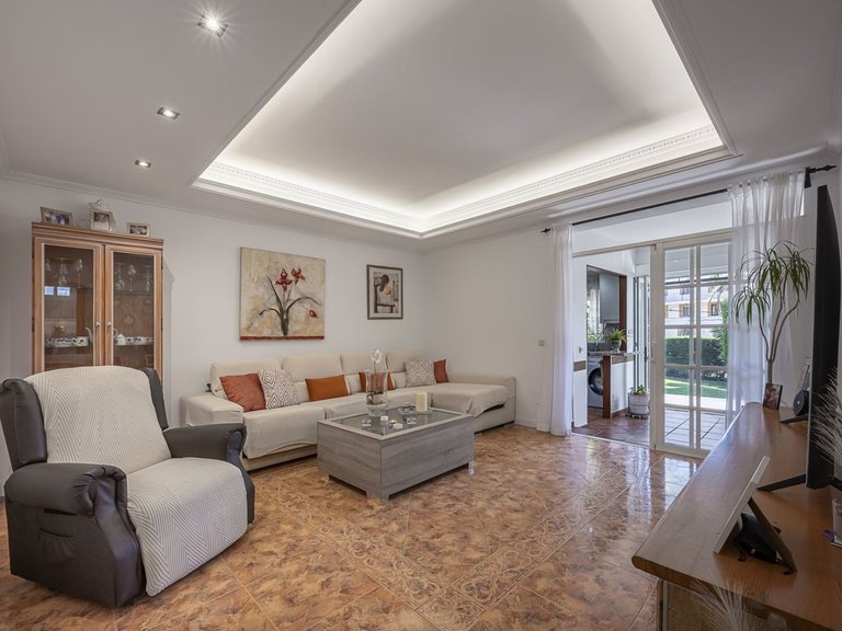 Apartment for Sale  in Marbella, Malaga 8