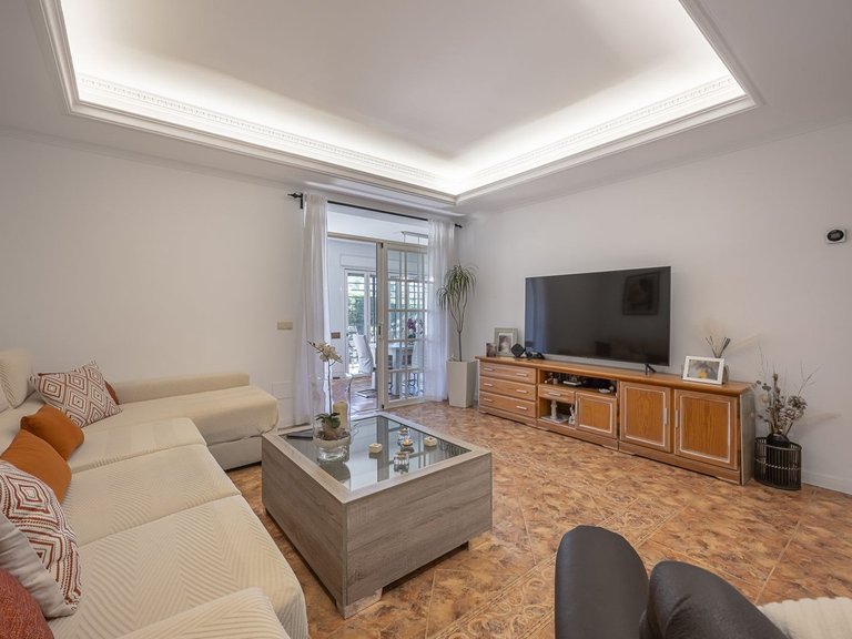 Apartment for Sale  in Marbella, Malaga 11