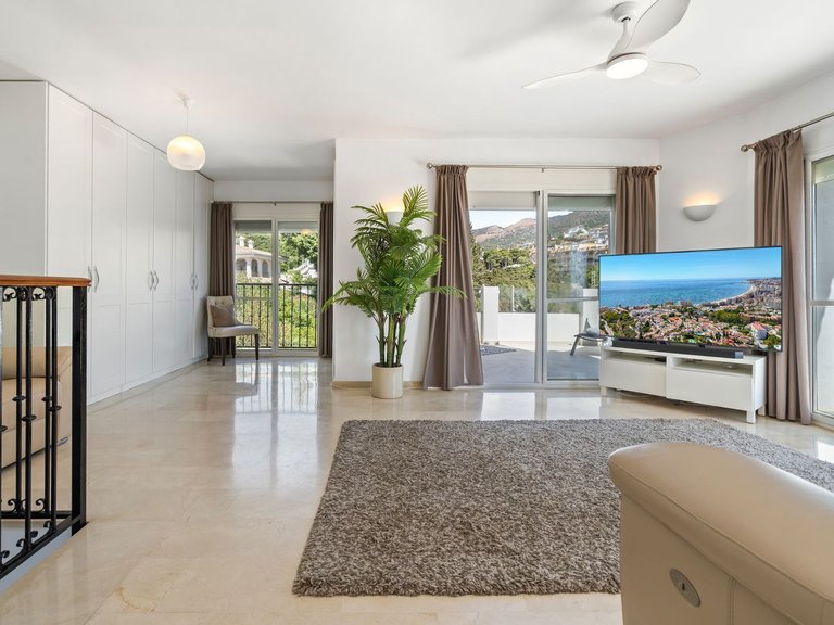 Apartment for Sale  in Fuengirola, Malaga 22