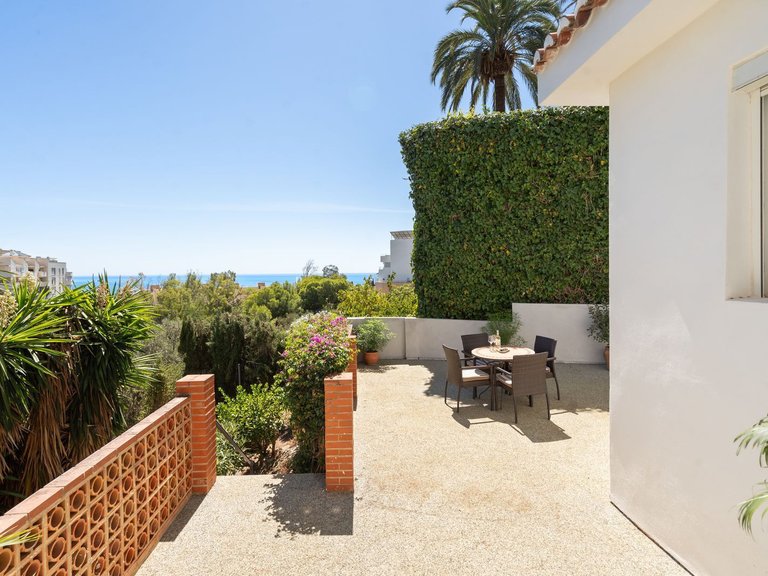 Apartment for Sale  in Fuengirola, Malaga 36