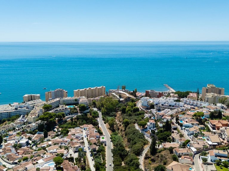 Apartment for Sale  in Fuengirola, Malaga 41