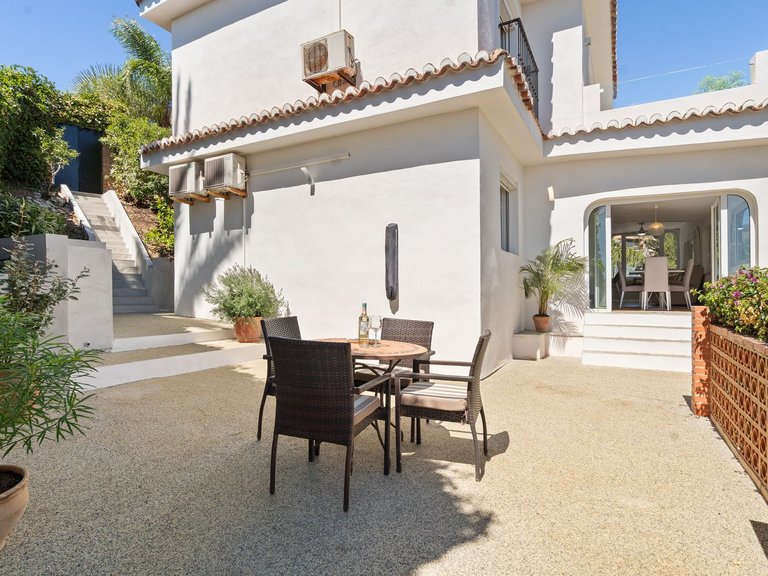 Apartment for Sale  in Fuengirola, Malaga 35