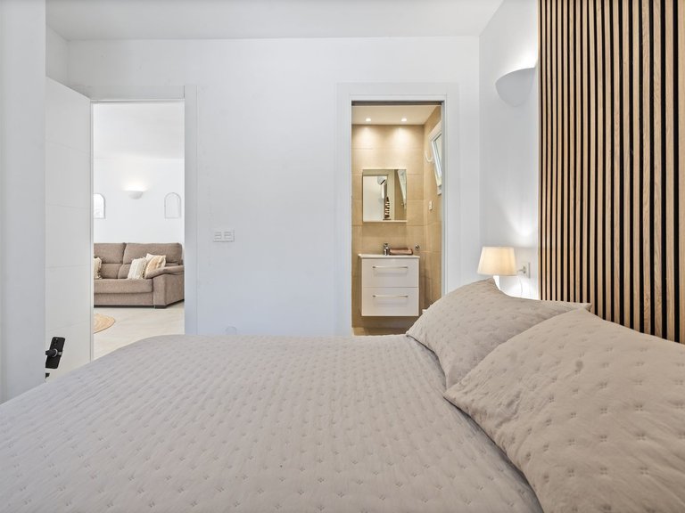 Apartment for Sale  in Fuengirola, Malaga 16