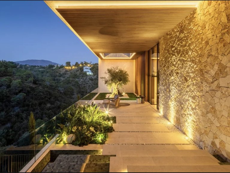 Apartment for Sale  in Benahavis, Malaga 35