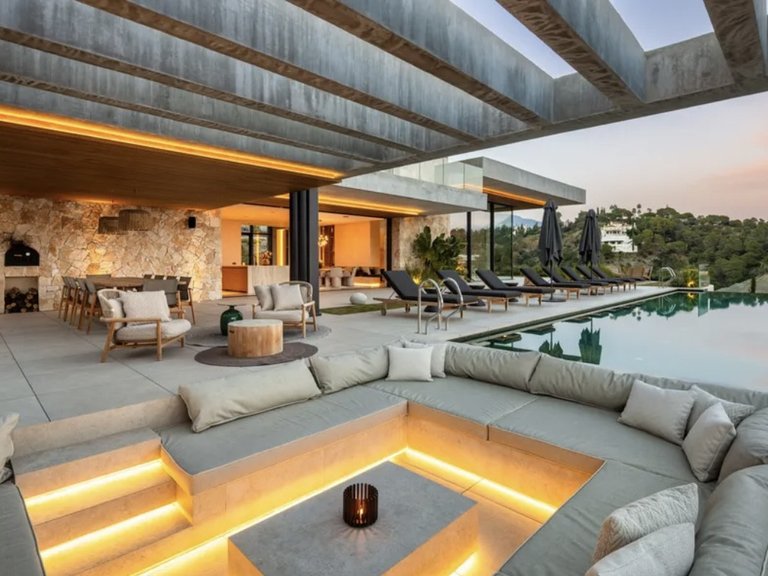 Apartment for Sale  in Benahavis, Malaga 9