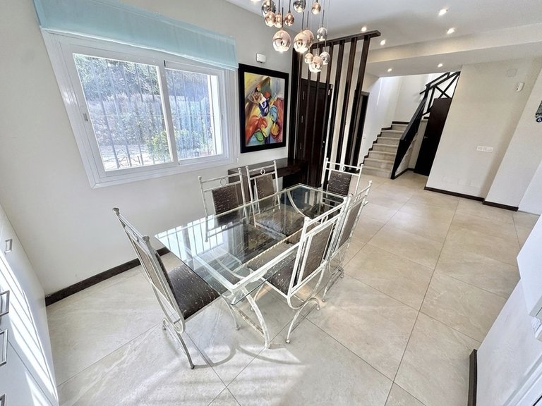 Apartment for Sale  in Marbella, Malaga 14