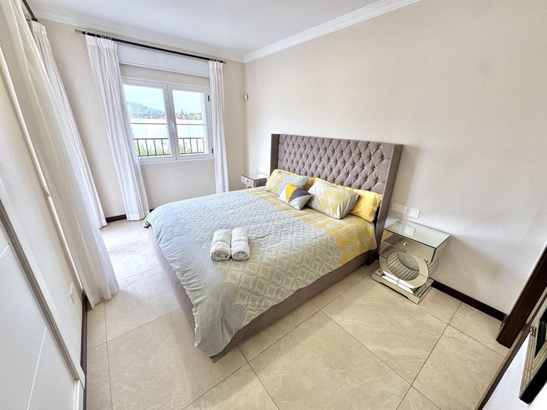 Apartment for Sale  in Marbella, Malaga 18