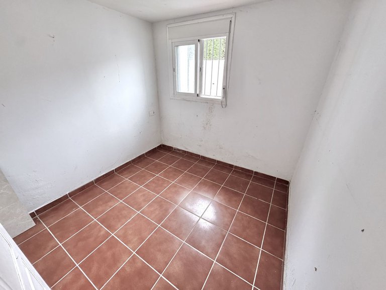 Apartment for Sale  in Marbella, Malaga 28