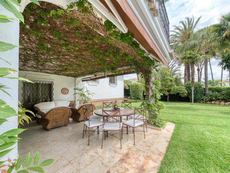 Apartment for Sale  in Marbella, Malaga 41