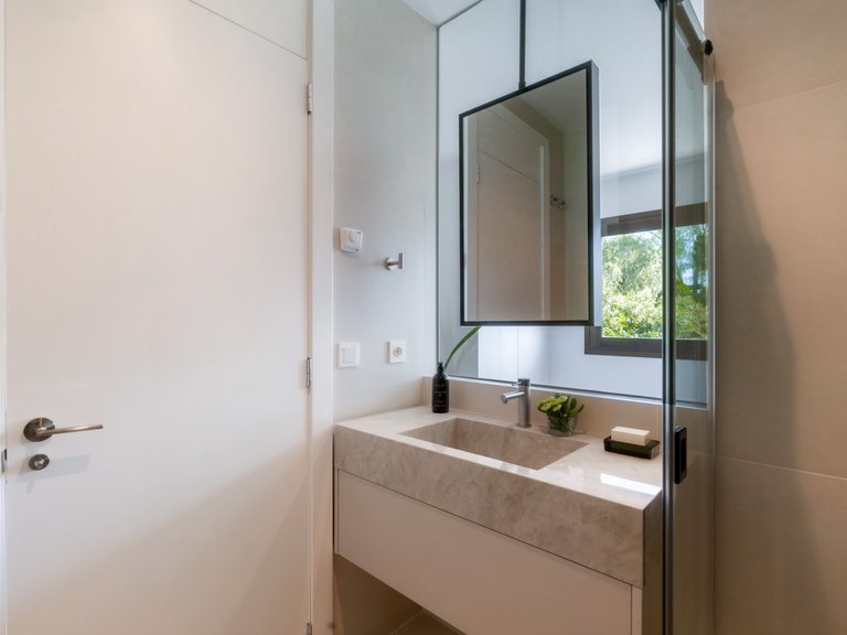 Apartment for Sale  in Benahavis, Malaga 20